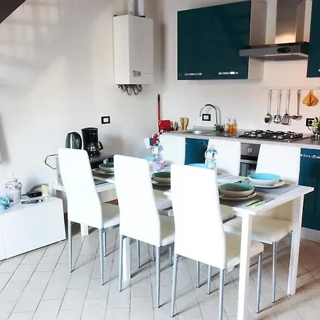 Loft Regia Antica Daire Lonato
