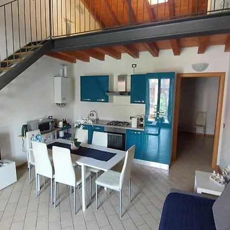 Loft Regia Antica Daire Lonato